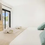 Puipana, 1